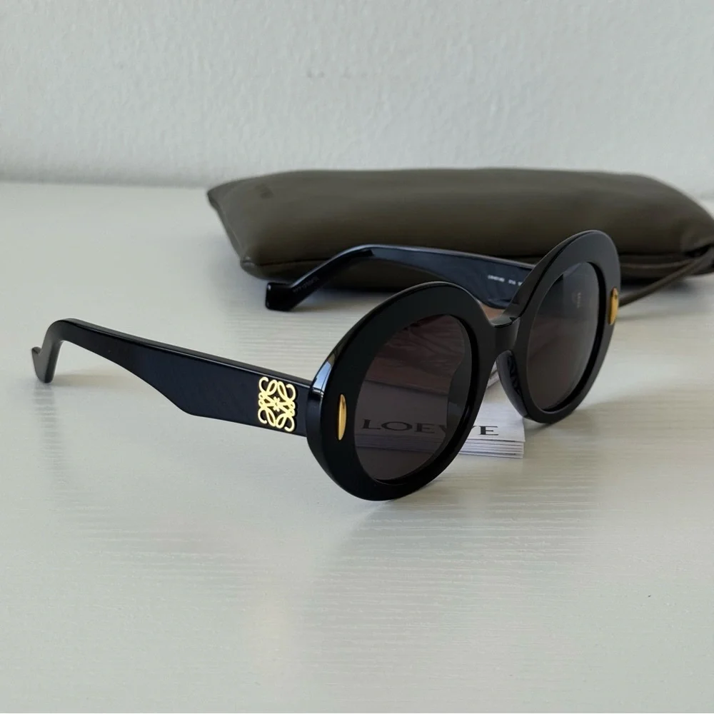 New! Loewe Black Round Sunglasses LW40146I 01A, Authentic